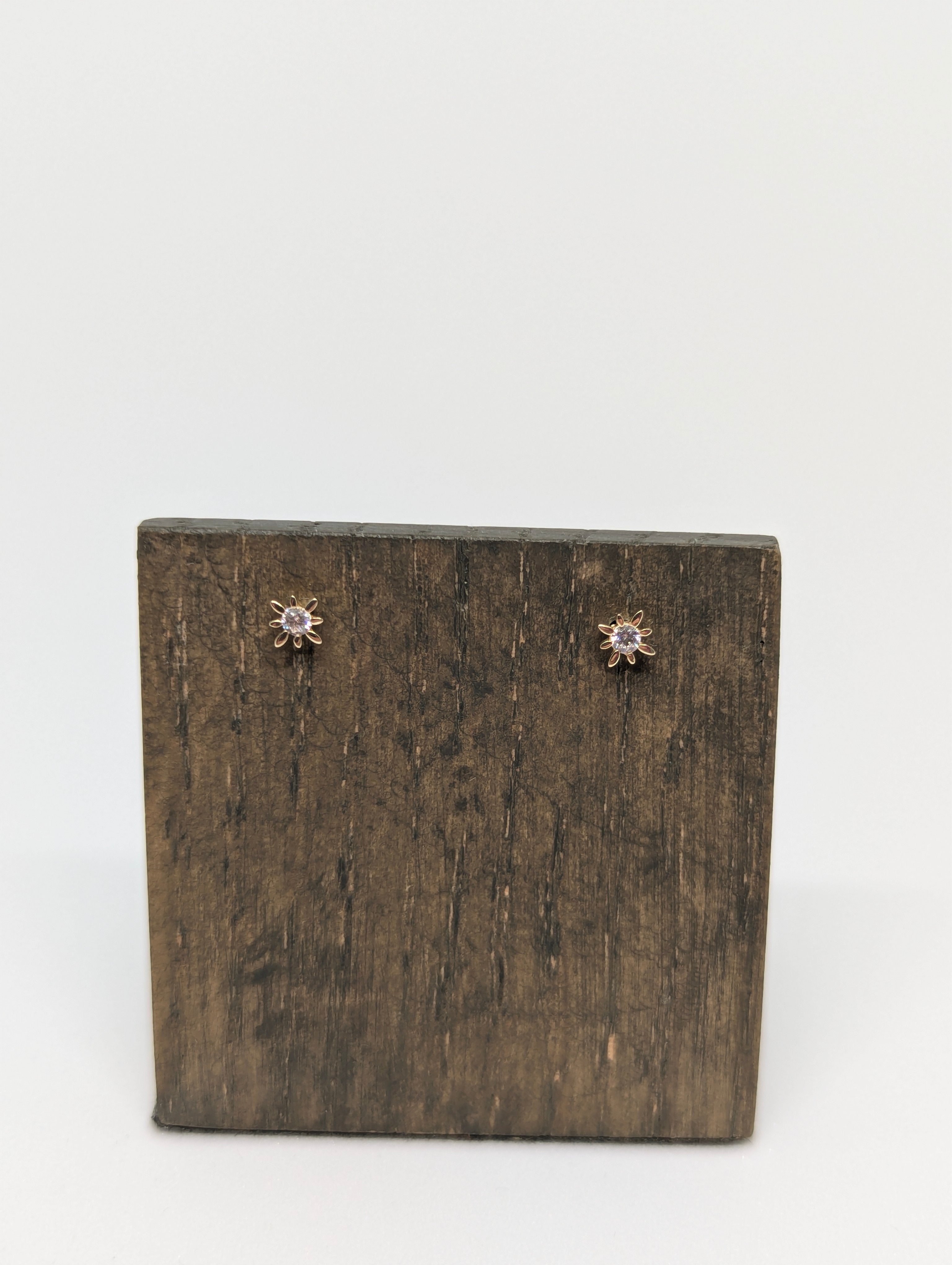 9ct Yellow Gold Sunburst Stud Earrings with Cubic Zirconia, Hallmarked